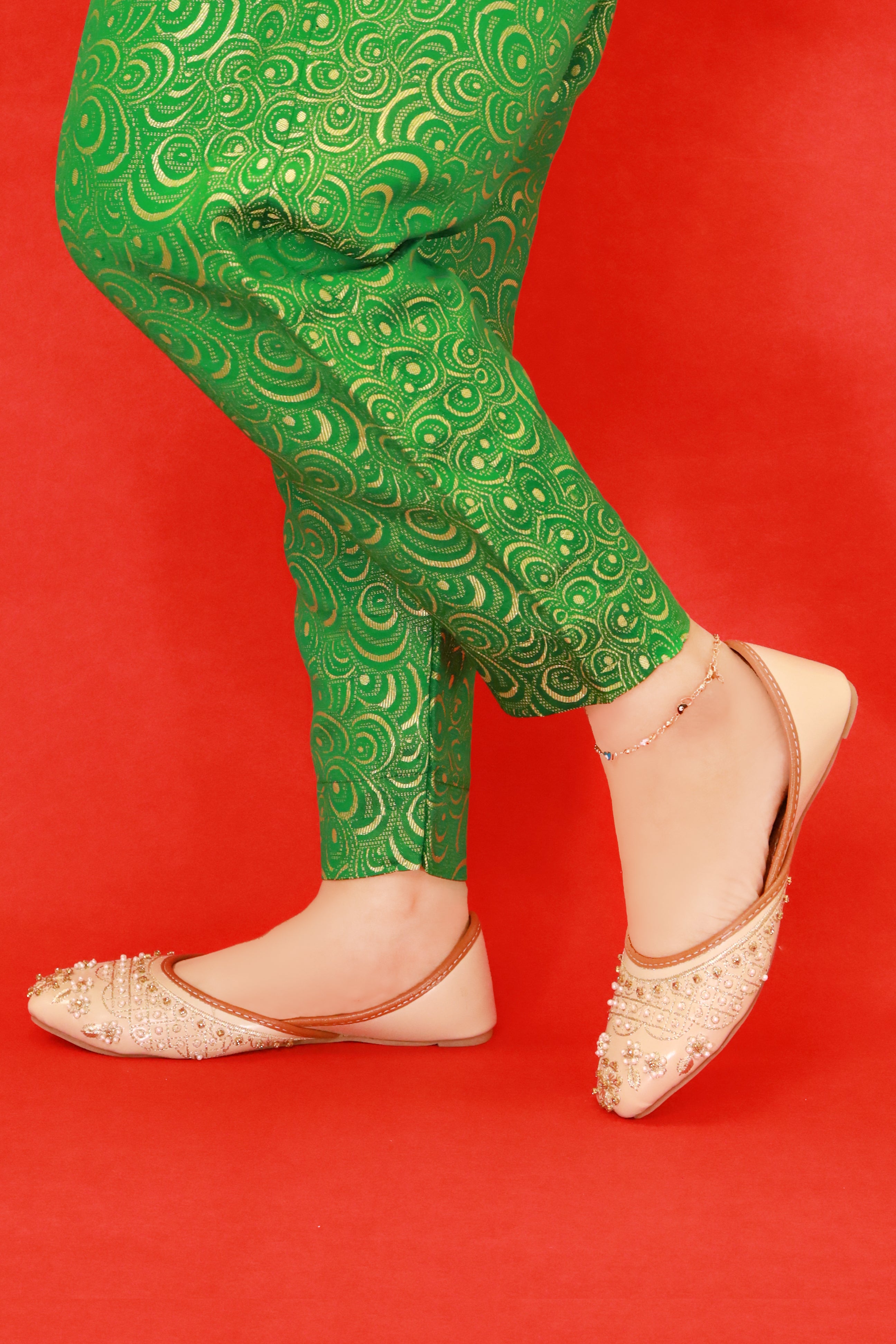Catwalk Khussa AAK115 White