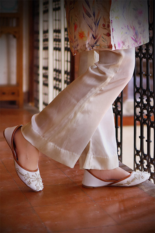 Subh Bahar Khussa White AAK112